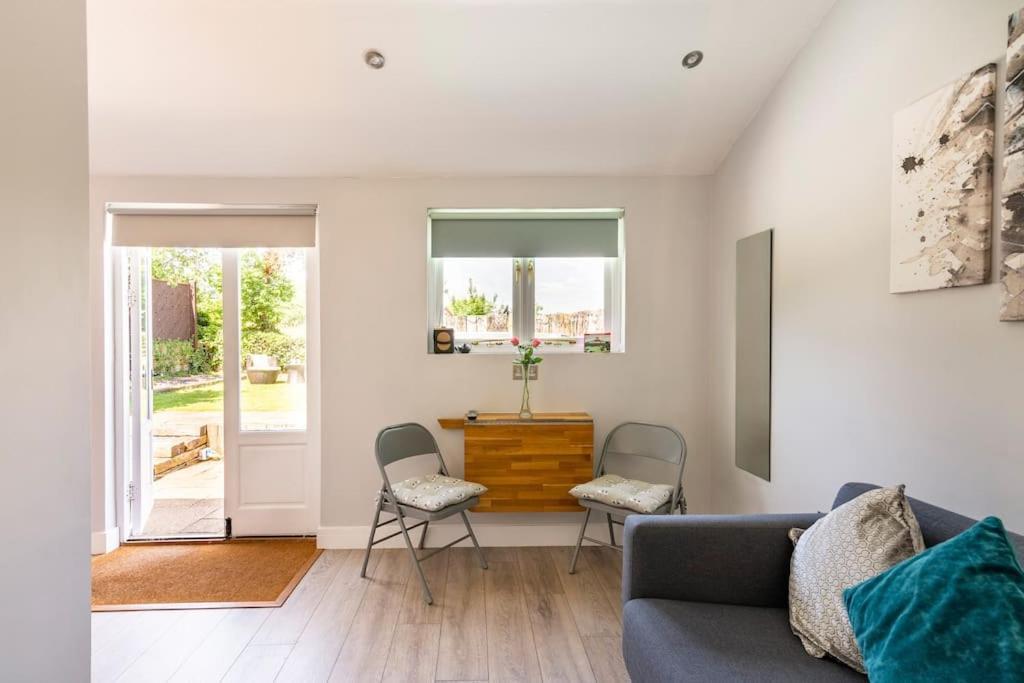 The Summerhouse, Countryside Retreat With Private Hot Tub Bridgnorth Luaran gambar