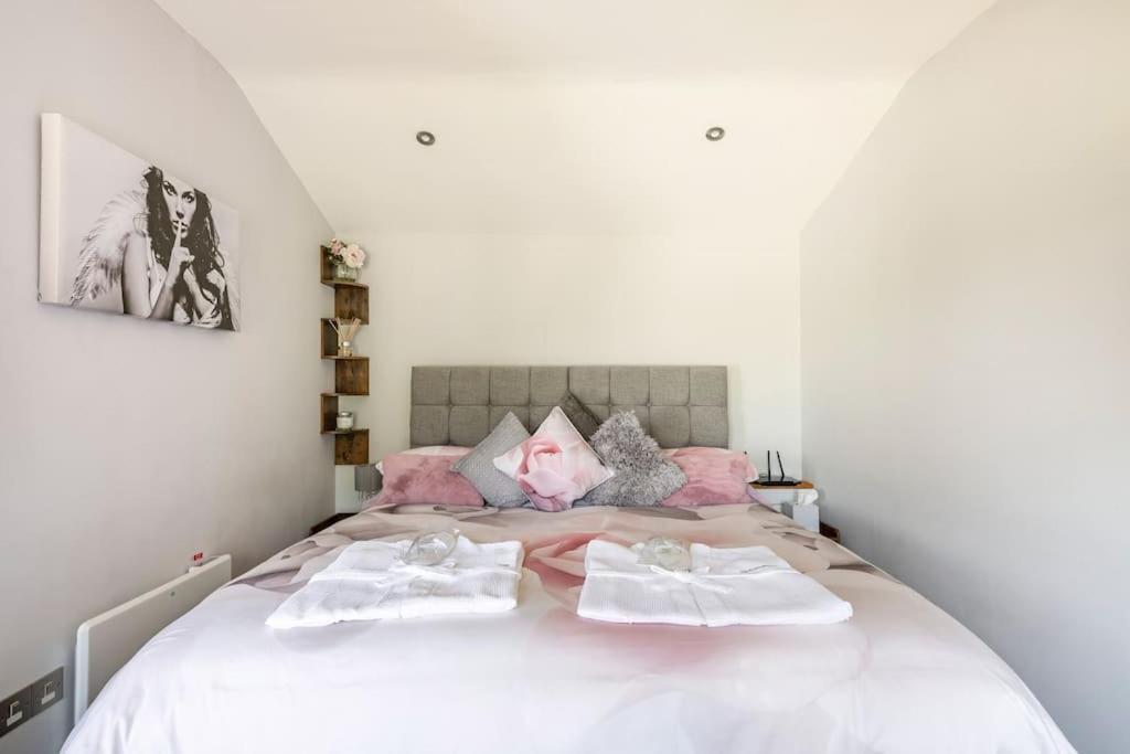 The Summerhouse, Countryside Retreat With Private Hot Tub Bridgnorth Luaran gambar